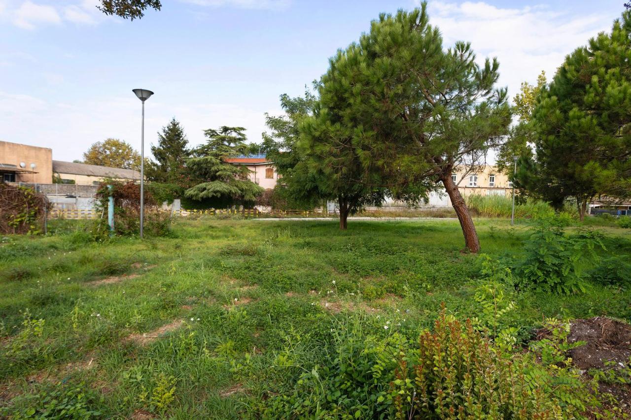 Apartamento Attico Con Terrazza A Viareggio Exterior foto